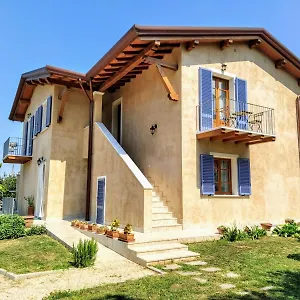 La Vite Maritata Pietrasanta