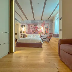 Ai Teatri Bed & Breakfast