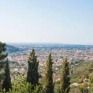 Casa Rosa In Collina Pietrasanta